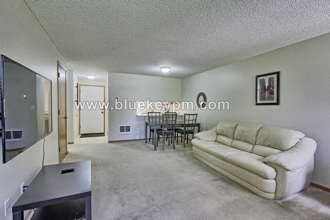 13216 Ne Salmon Creek Ave #S5 - Photo 4 of 11