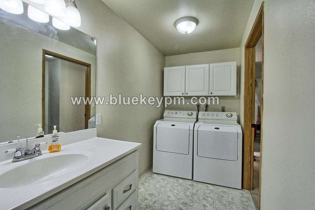 13216 Ne Salmon Creek Ave #S5 - Photo 7 of 11