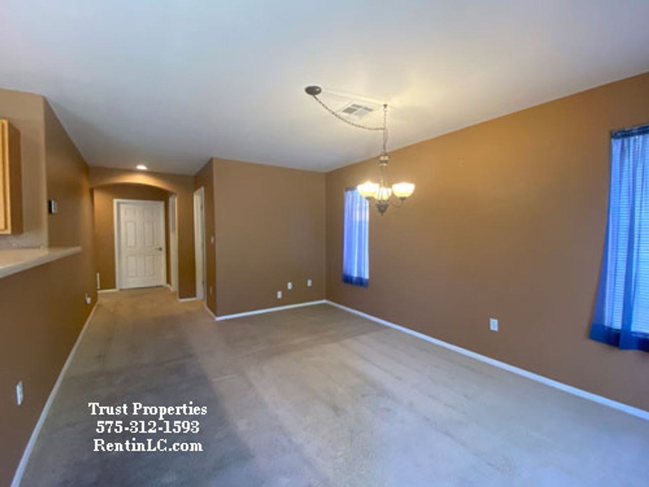 5195 Arena Dr - Photo 2 of 9