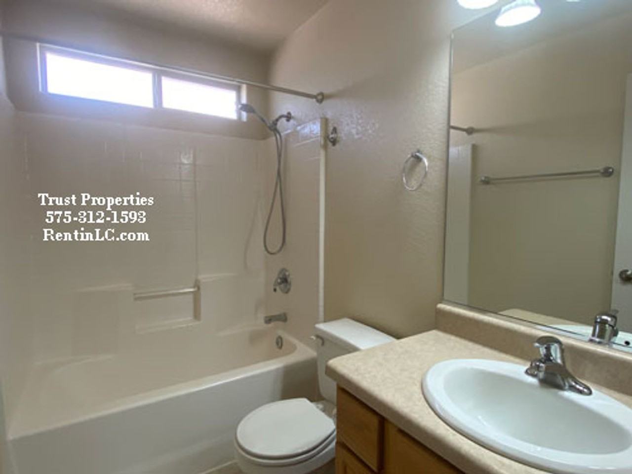 5195 Arena Dr - Photo 3 of 9