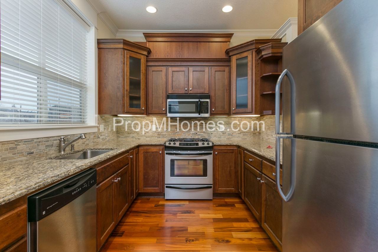 5121 N Williams Ave - Photo 7 of 25