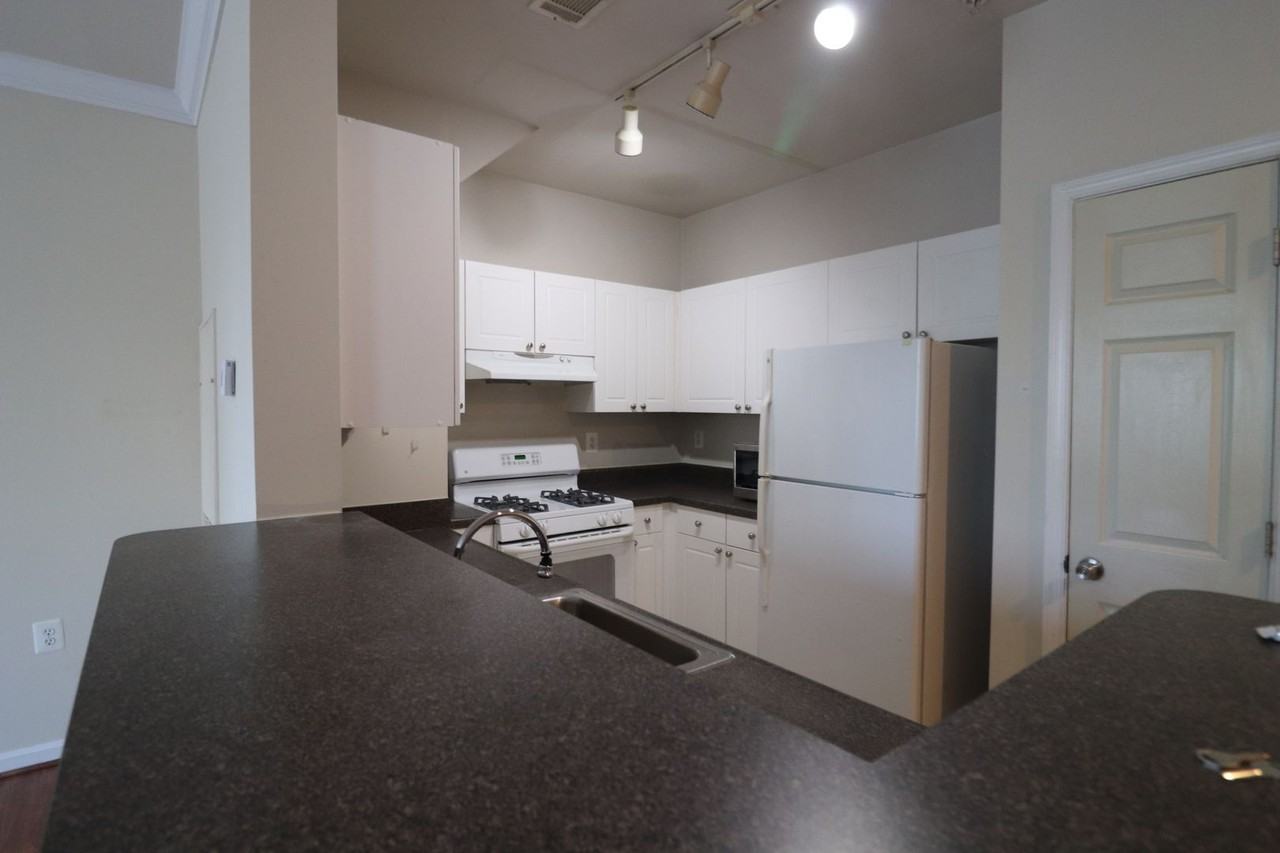 11391 Aristotle Dr - Photo 2 of 25