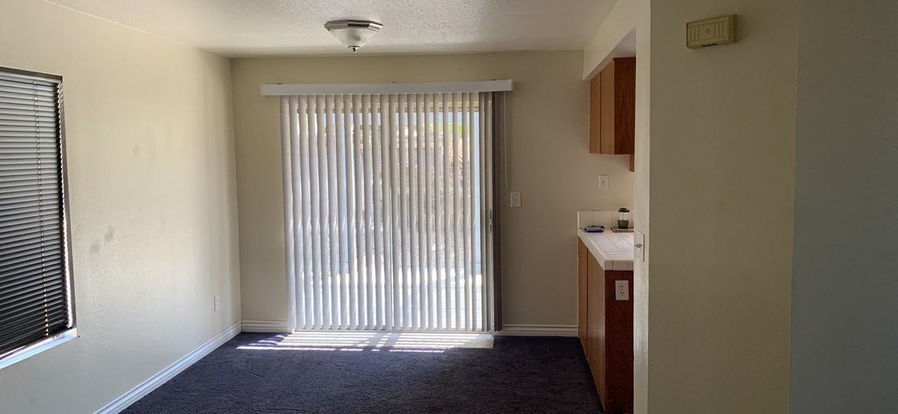 7049 Arlington Pl - Photo 5 of 42