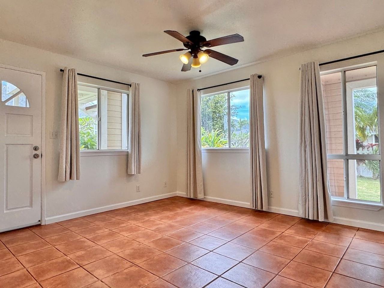 2090 Hanalima St - Photo 4 of 15