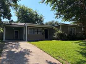 5745 Roma Dr - Photo 1 of 1