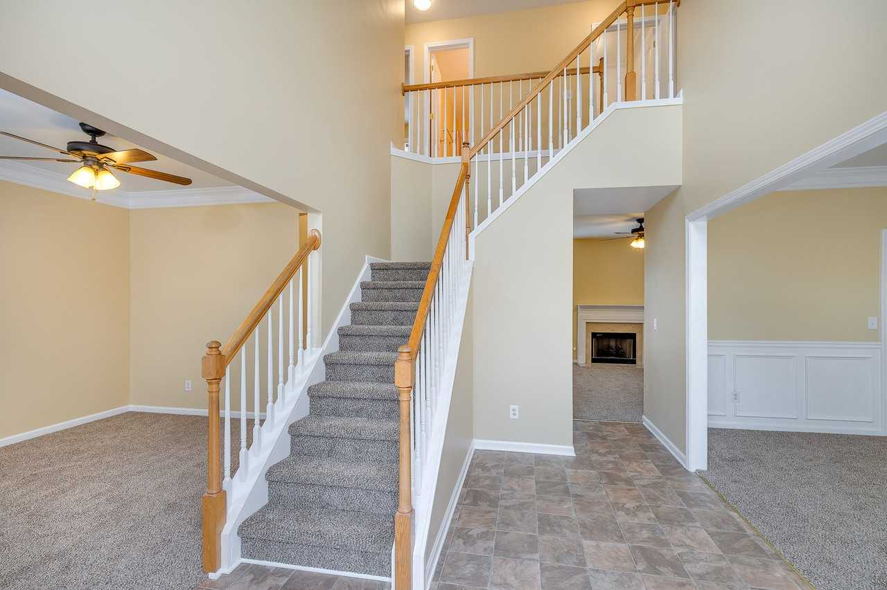2318 Shady Maple Trl - Photo 4 of 18