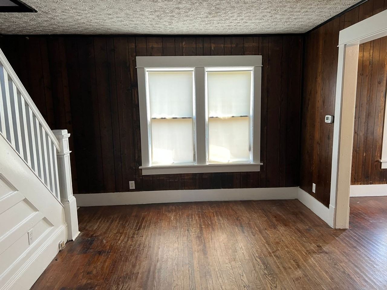 2211 18th St Ne - Photo 6 of 10