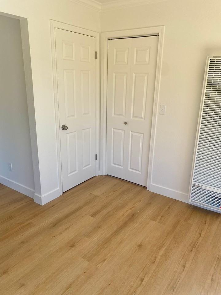 1797 Knox St - Photo 4 of 26