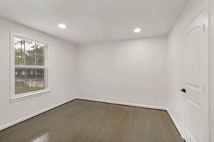 featured image of 6502 Howard Ave