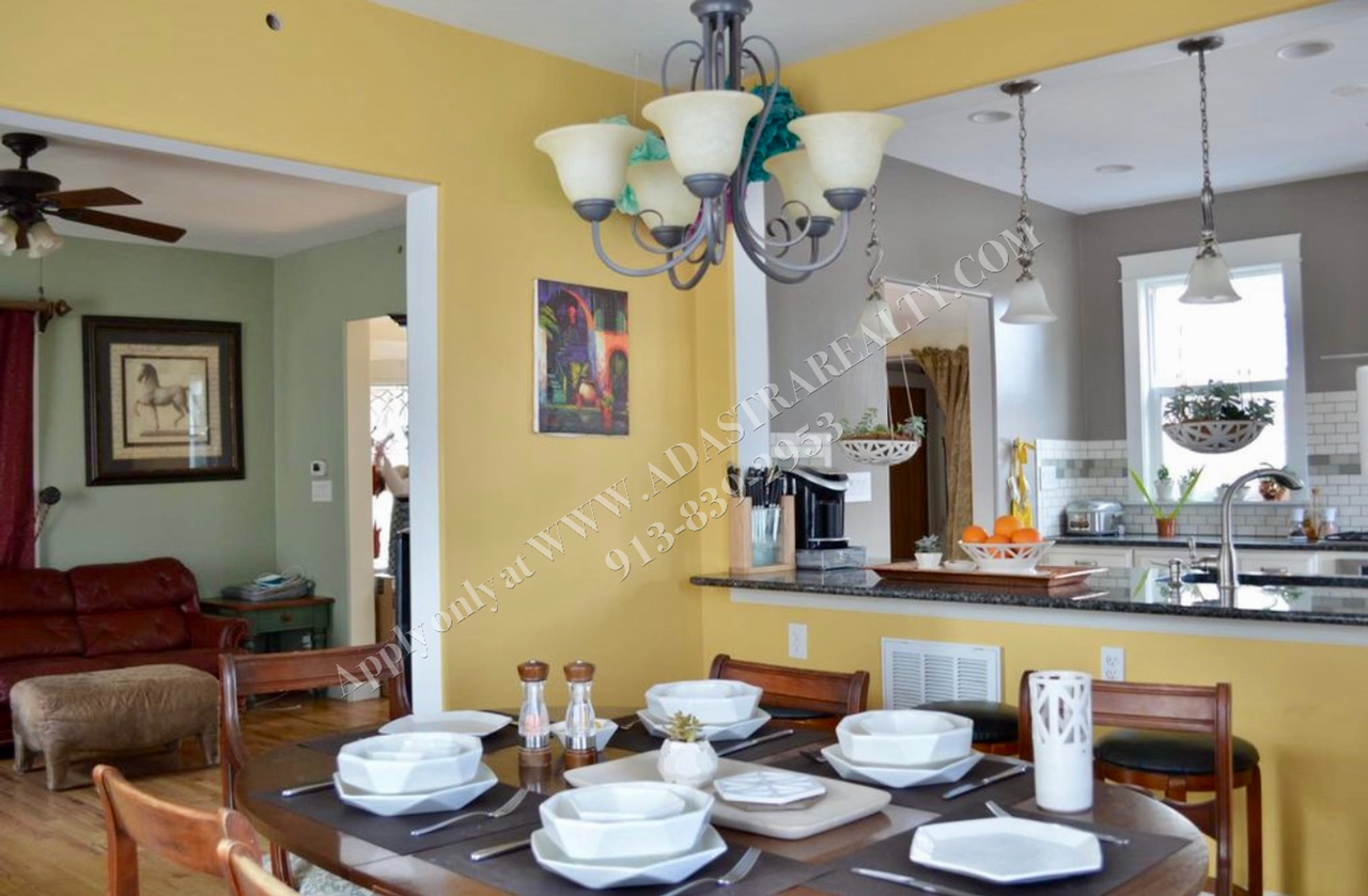 4005 Genessee St - Photo 6 of 15