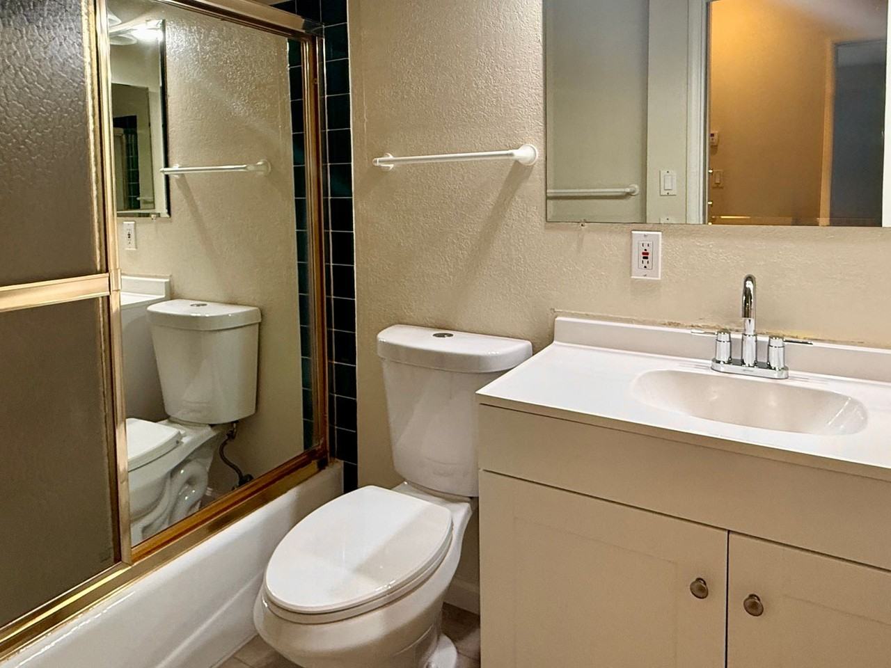 4501 Alex Dr - Photo 6 of 14