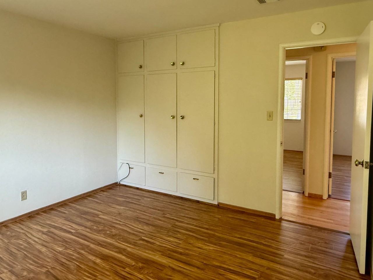 4501 Alex Dr - Photo 7 of 14