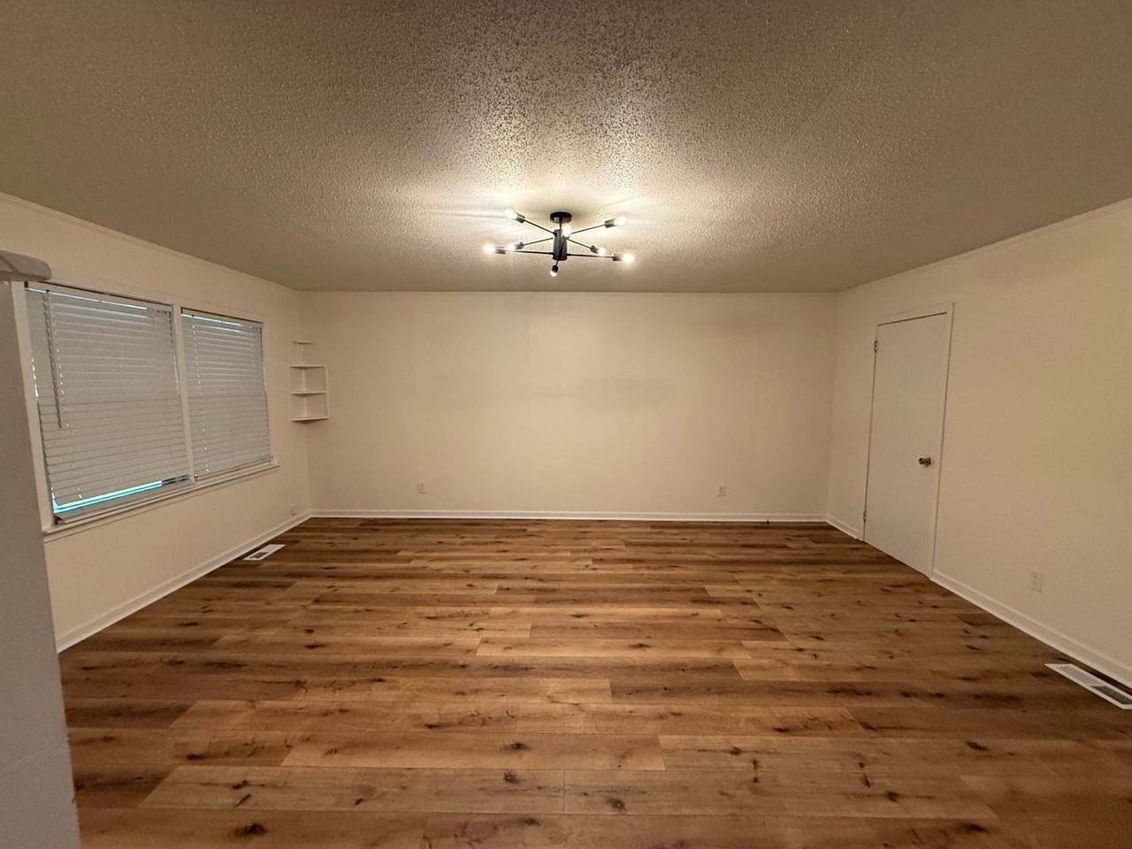 10 Ridgeview Dr - Photo 4 of 16