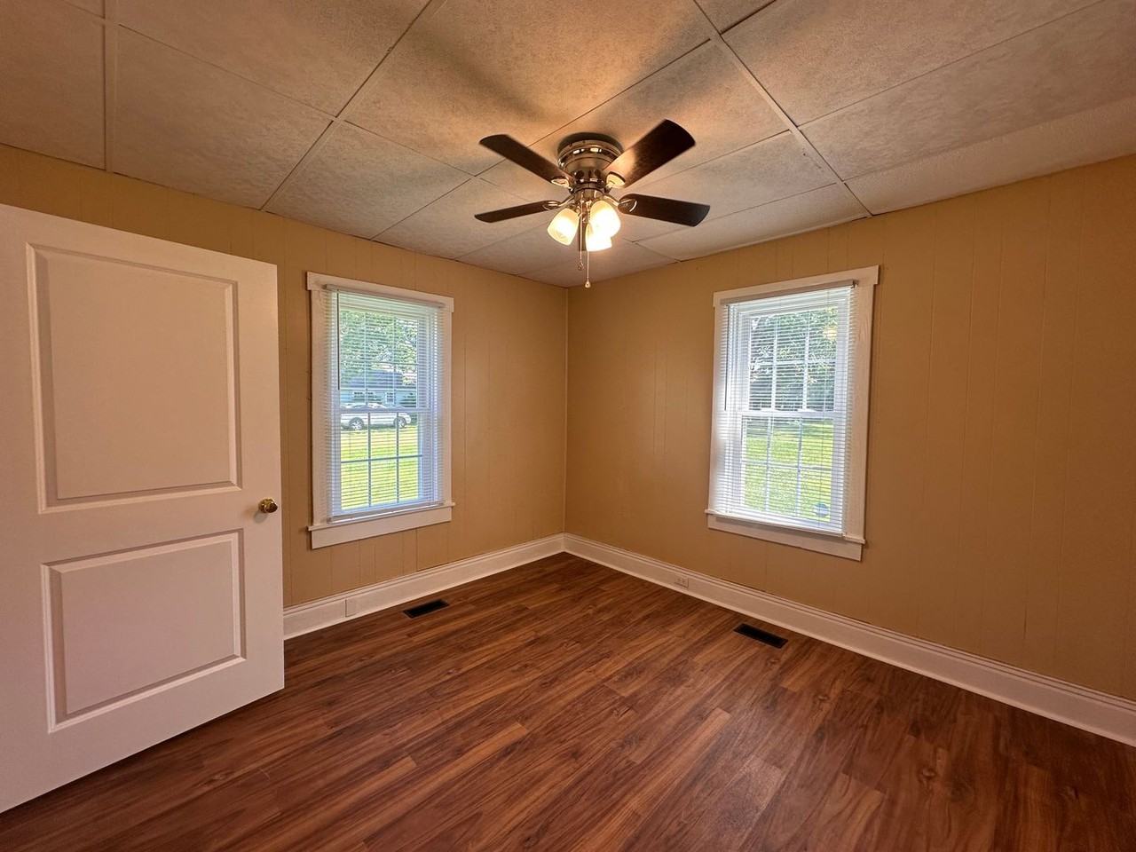 6407 Duroc Ave - Photo 7 of 24