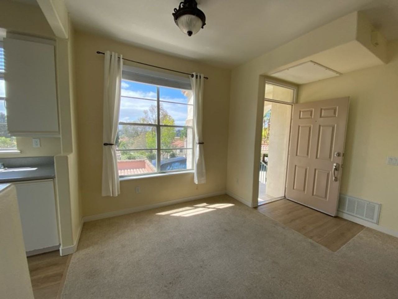 3613 Bernwood Pl #92 - Photo 3 of 12