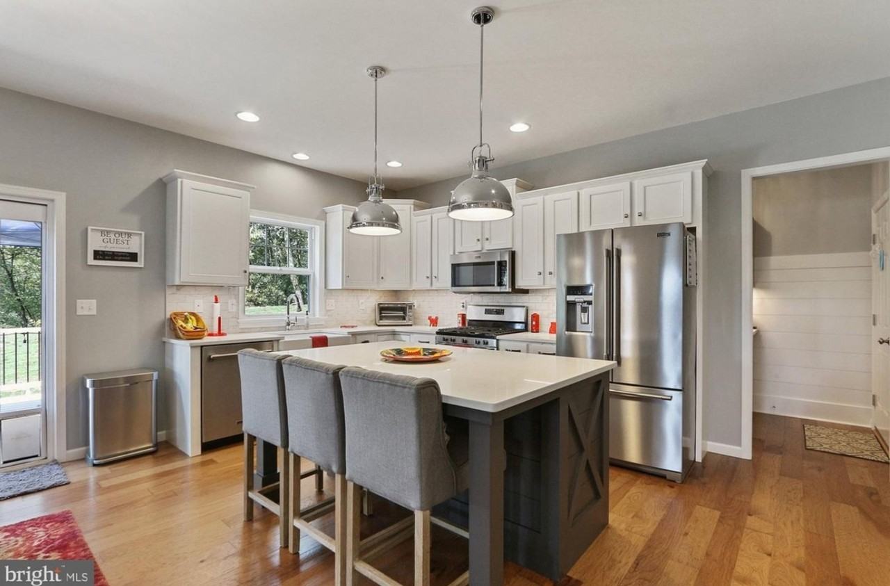 118 Stone Arch Dr - Photo 4 of 34