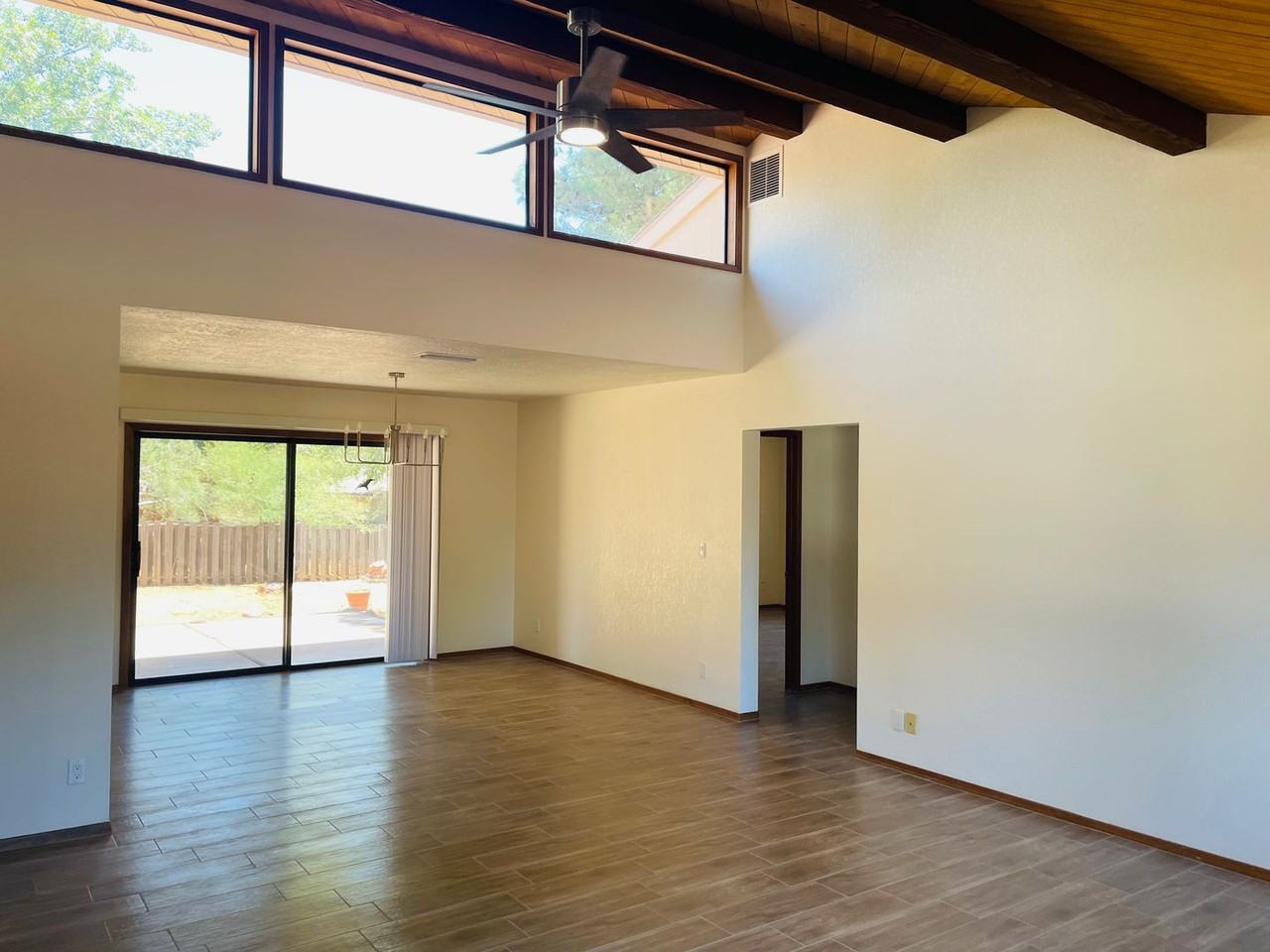 110 Valley Trl - Photo 7 of 26