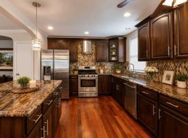 featured image of 712 E Upsal St
