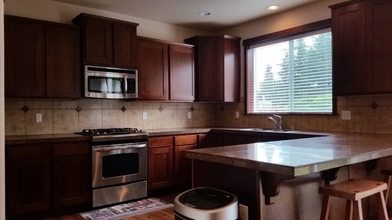5601 Ne 198th Pl - Photo 4 of 18