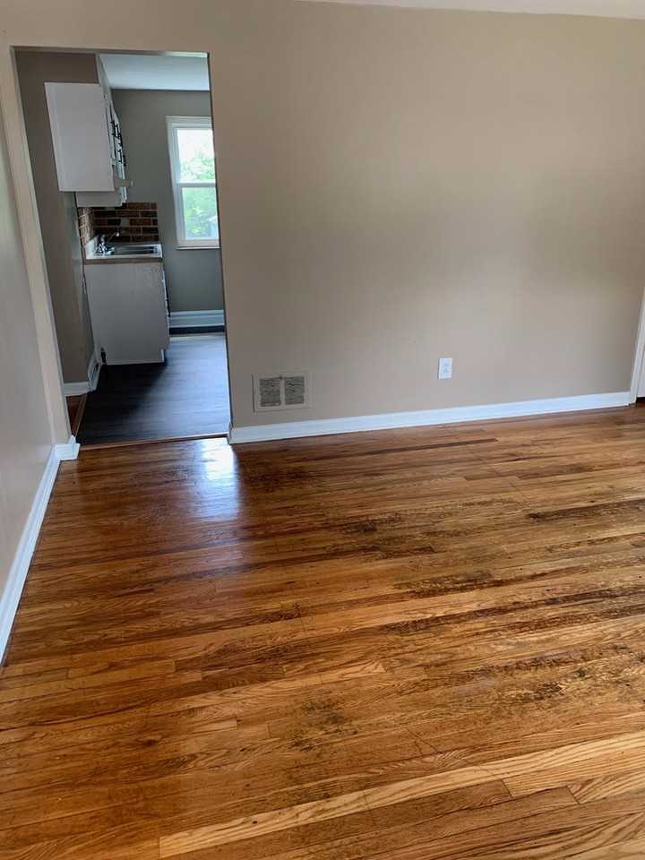 2180 Townhill Dr - Photo 4 of 42