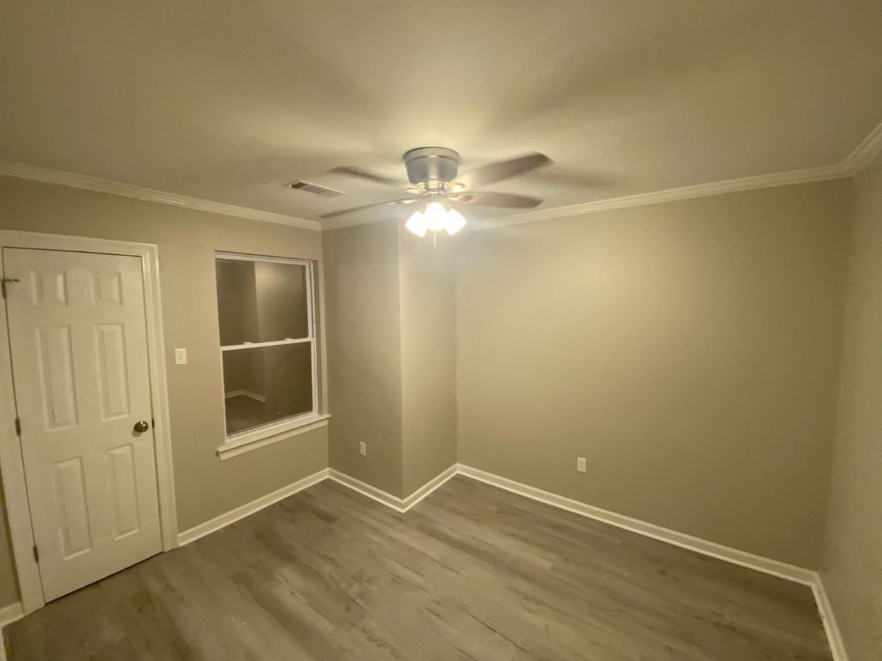 5212 Jackson Ave - Photo 6 of 6