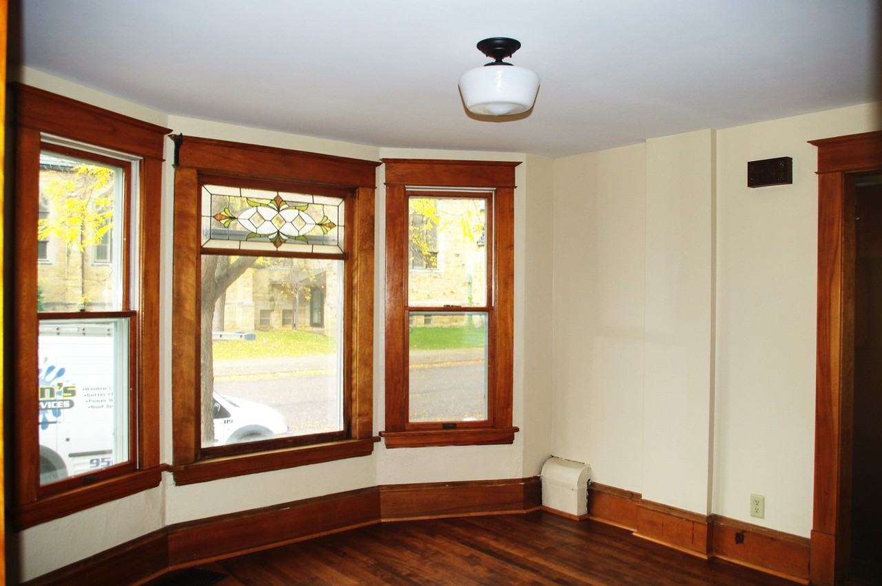 514 View St - Photo 2 of 16