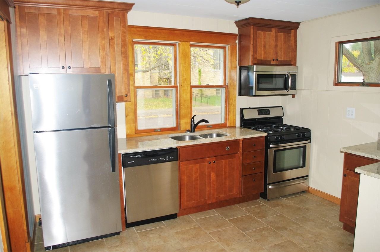 514 View St - Photo 4 of 16