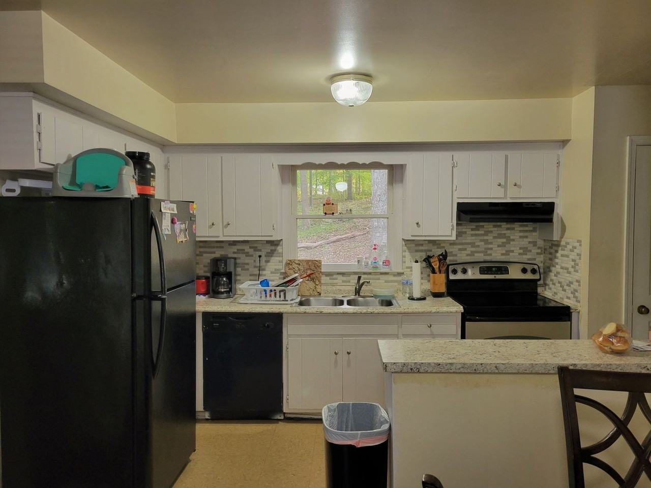 10129 Natural Bridge Rd - Photo 5 of 12