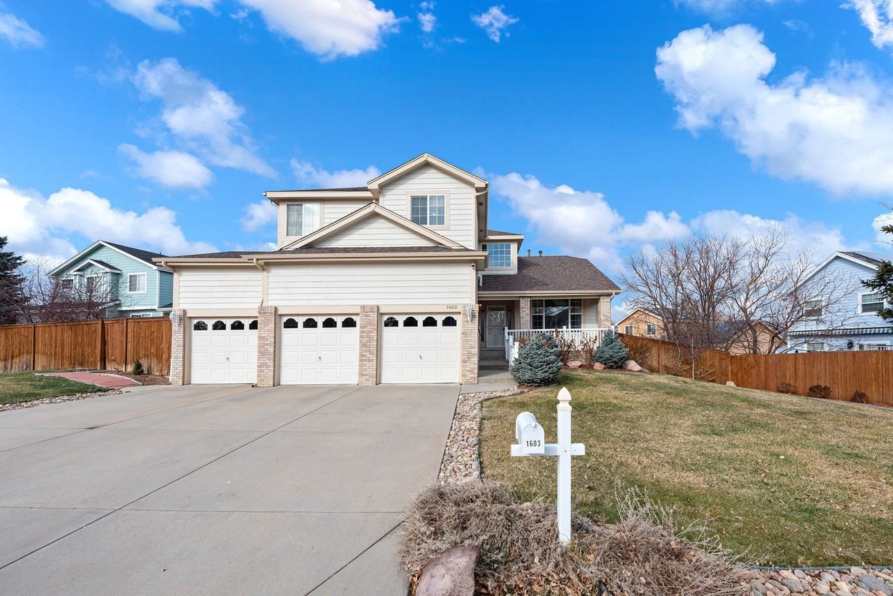 1603 S Pagosa Ct - Photo 4 of 41
