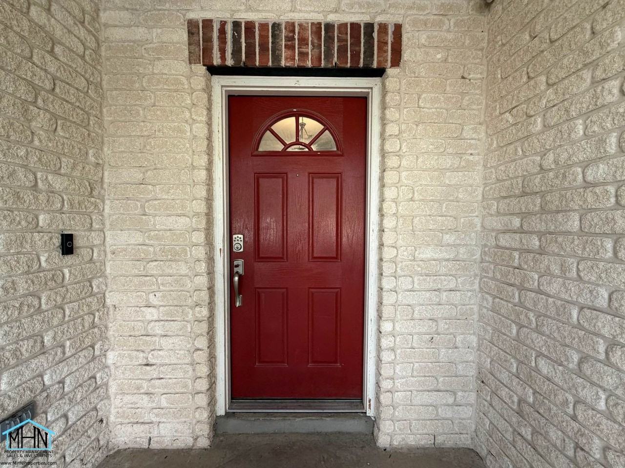 518 Willow Grove Dr - Photo 3 of 37