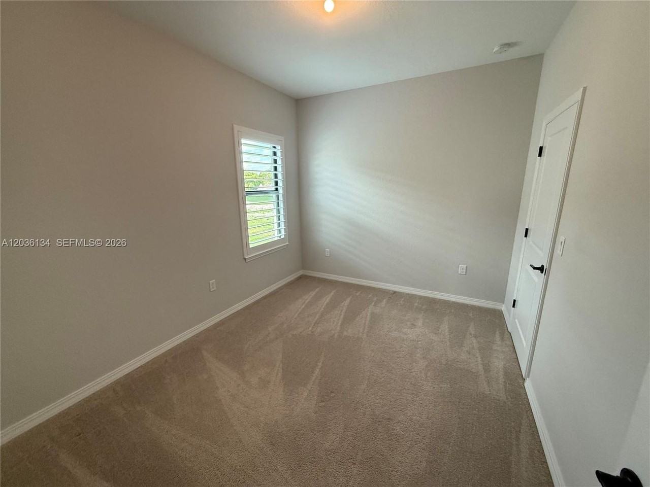 8112 Nw 78th St #8112 - Photo 5 of 26