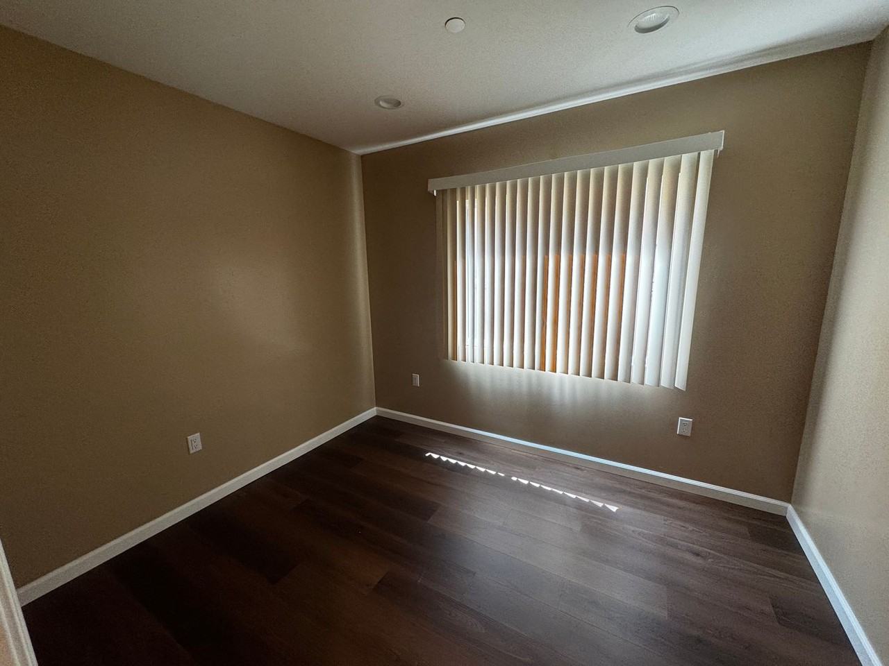 701 Star Ct - Photo 6 of 24
