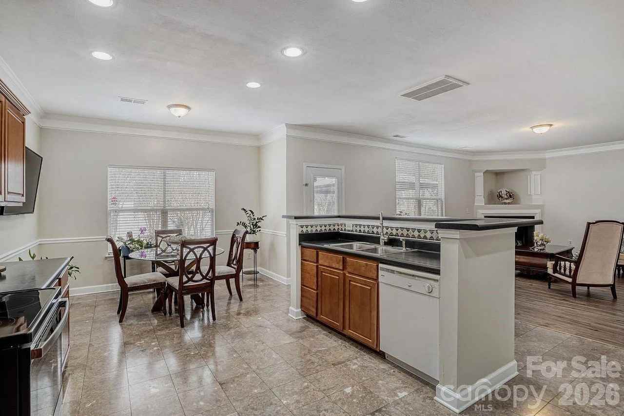 13622 Stringfellow Ln #HOME - Photo 5 of 19