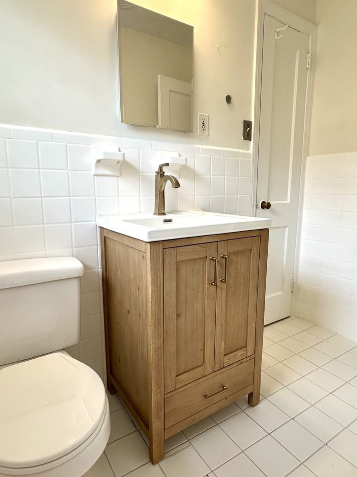 120 Cox Ave #4 - Photo 3 of 13