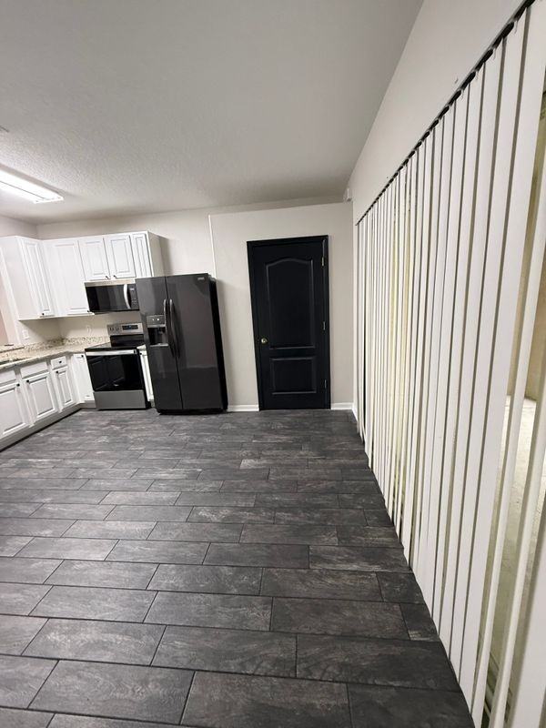 30316 Elderwood Dr - Photo 5 of 19