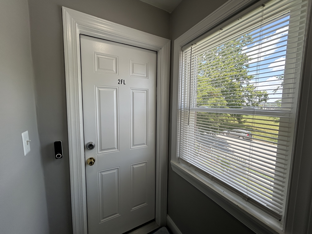 1625 Spruce St ##2fl - Photo 5 of 19