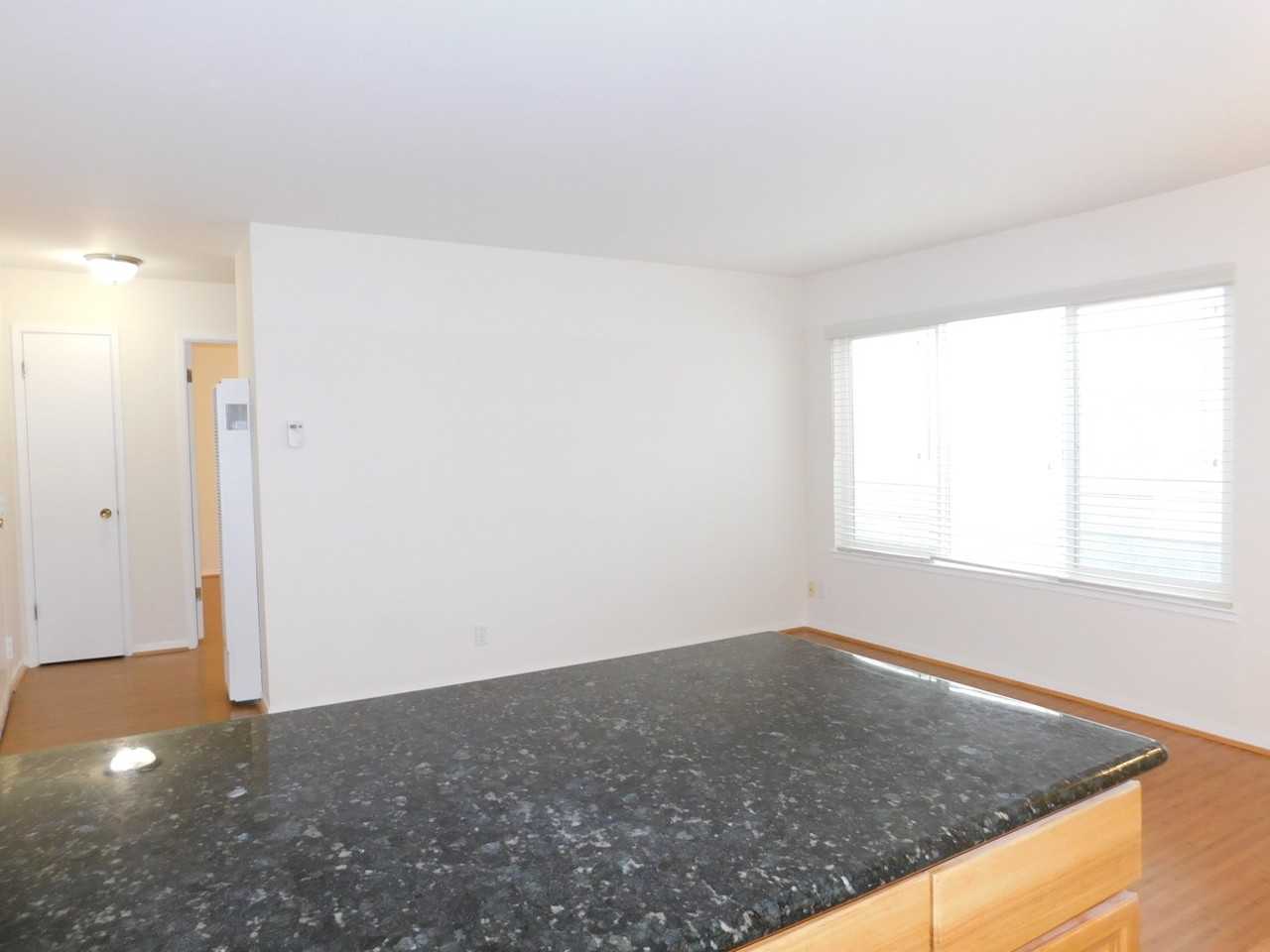 34 Belcher St #2 - Photo 5 of 14