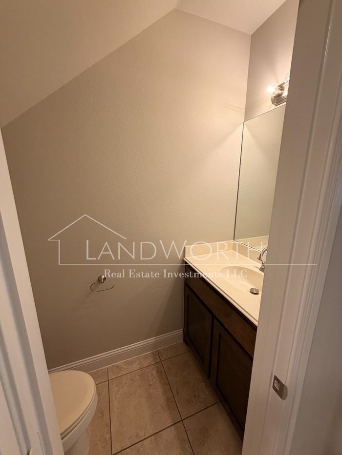 4604 Angus Dr - Photo 5 of 15