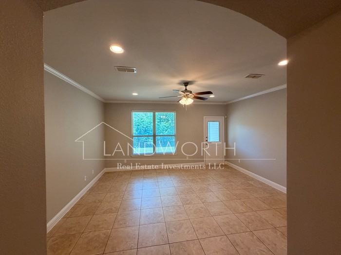 4604 Angus Dr - Photo 6 of 15