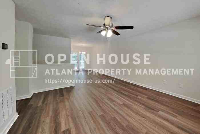 6460 River Hill Dr - Photo 5 of 20