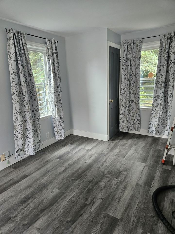 5167 Homewood Ave #NA - Photo 2 of 16