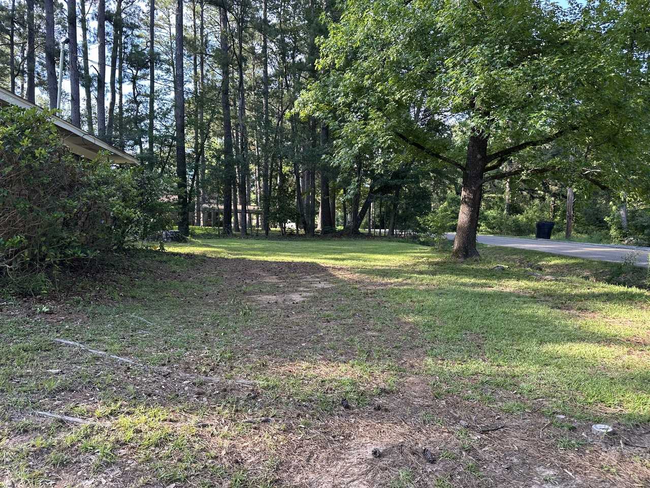 1107 Pinehaven Cir #NA - Photo 2 of 11