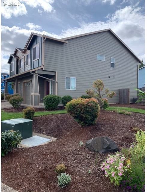 1479 Gifford St Se #NA - Photo 4 of 17