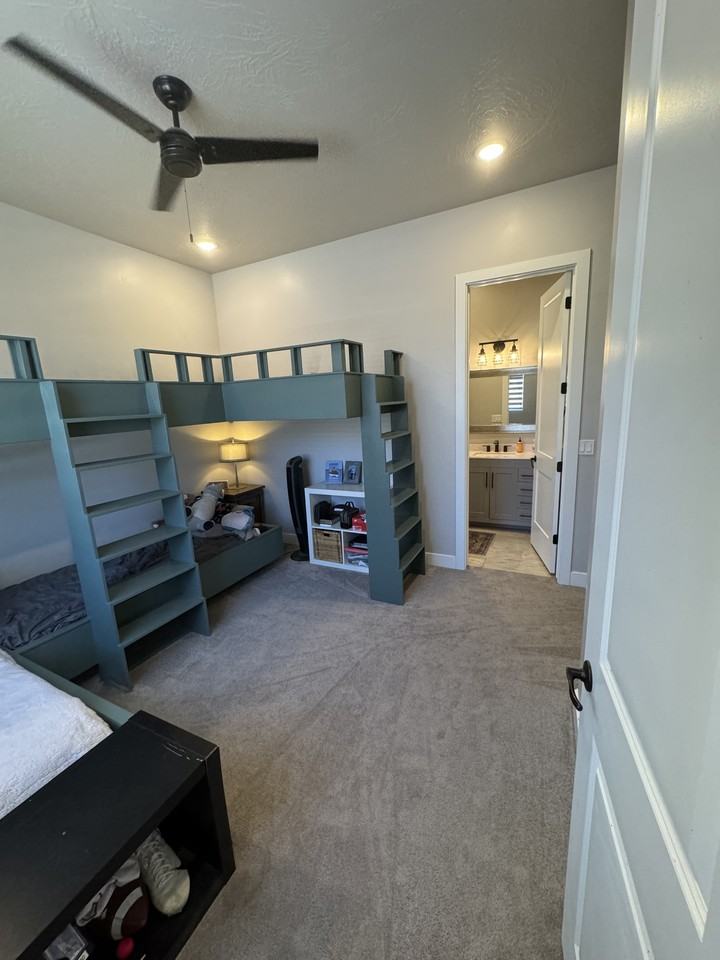 1871 W 740 South Cir #NA - Photo 2 of 20