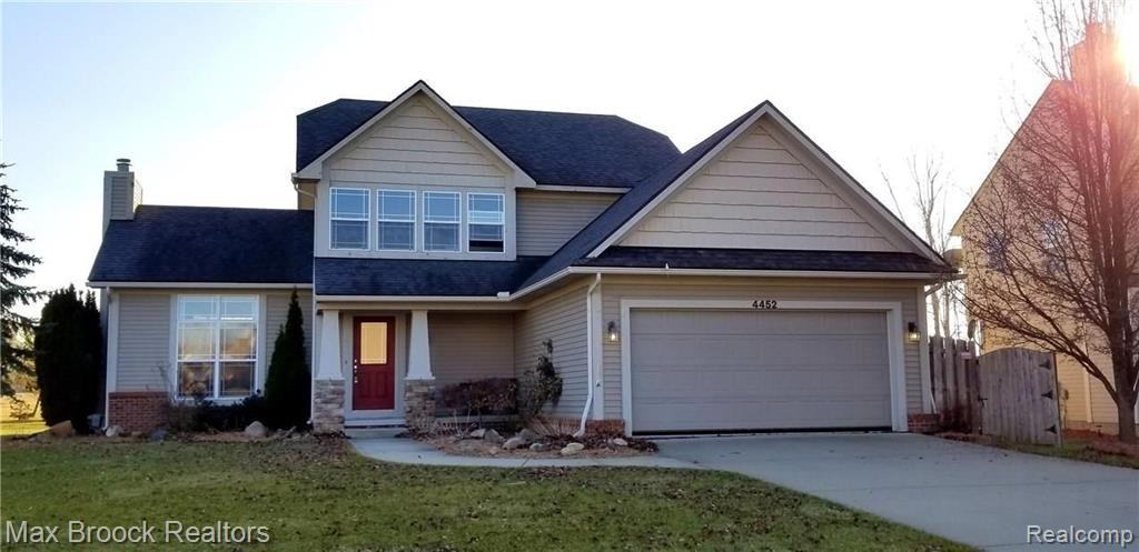 4452 Jordan Dr #NA - Photo 4 of 9