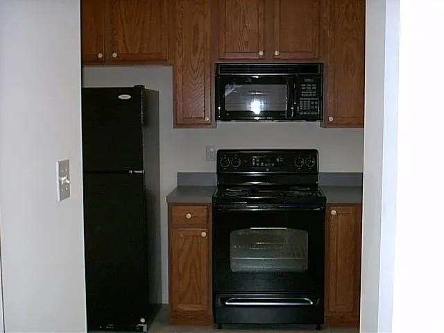 8 Mabel Ln #8 - Photo 3 of 7