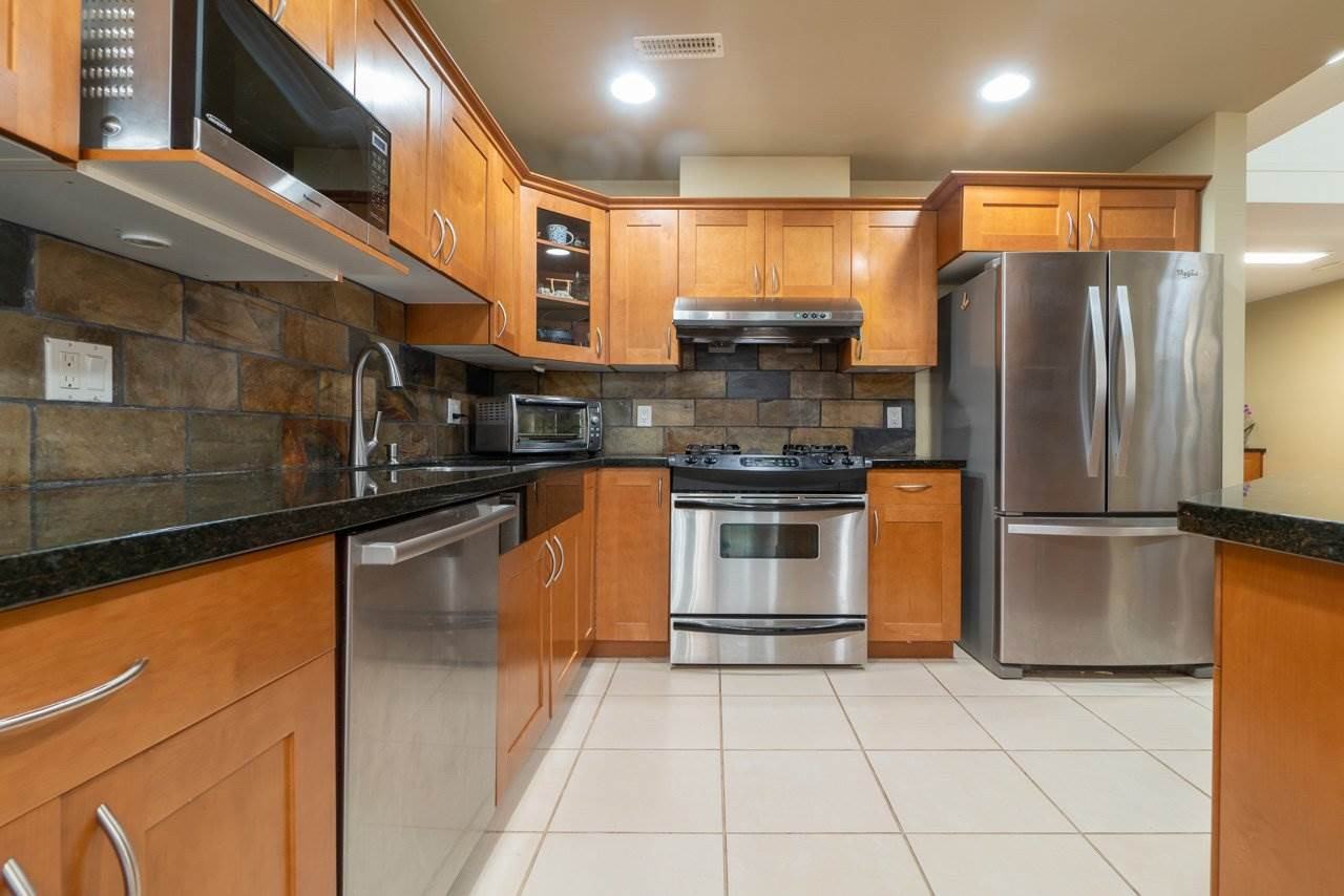 6300 Birch St - Photo 5 of 12