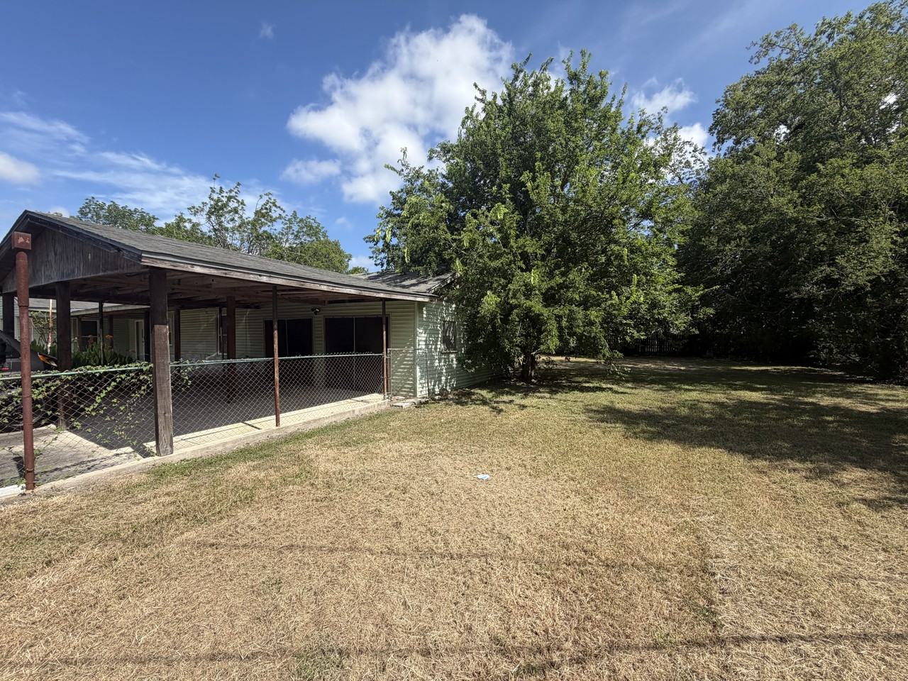 1007 4th St #NA - Photo 3 of 20