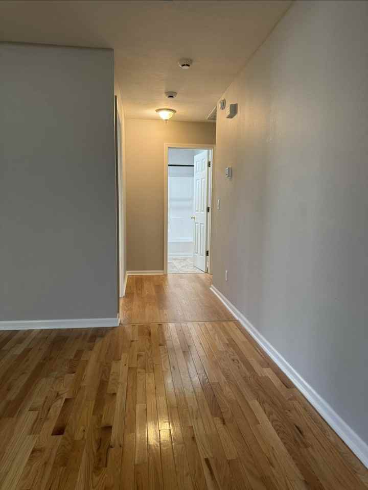 708 W Bryant St #NA - Photo 6 of 13
