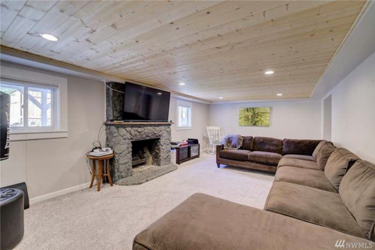 10104A Ne 189th St #B - Photo 4 of 5